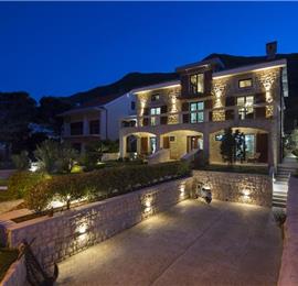 5 bedroom bayside villa with pool near Kotor, sleeps 12